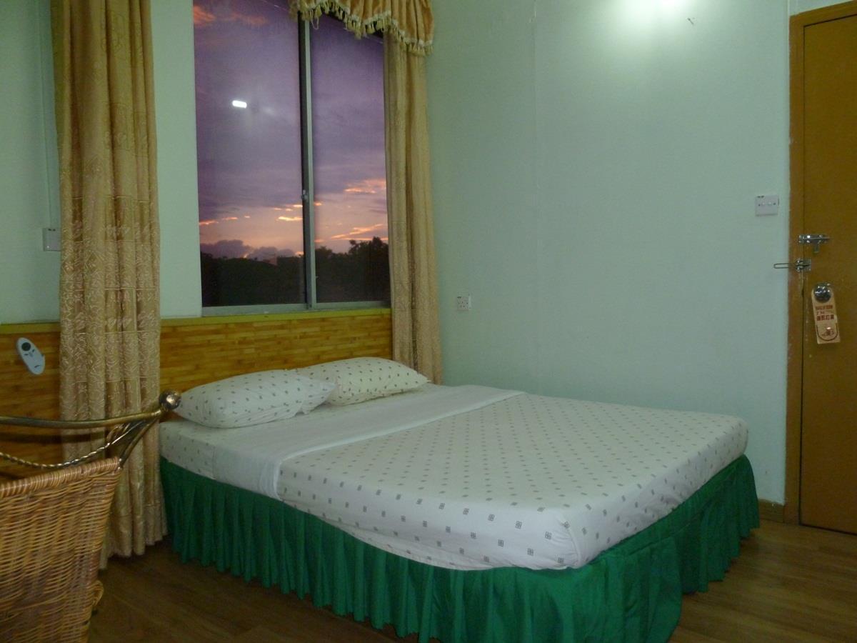 7 Hung Hung Inn Kota Kinabalu Extérieur photo