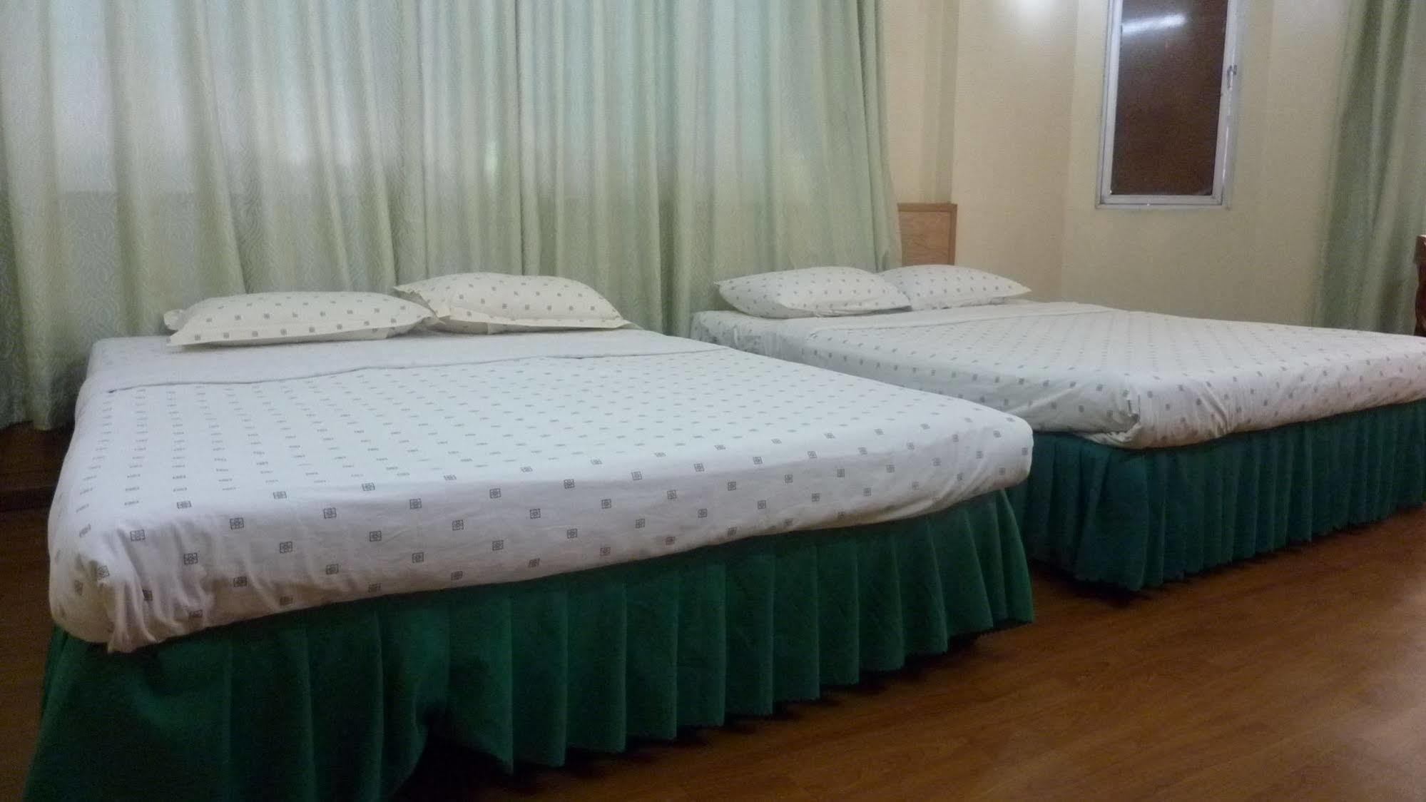 7 Hung Hung Inn Kota Kinabalu Extérieur photo